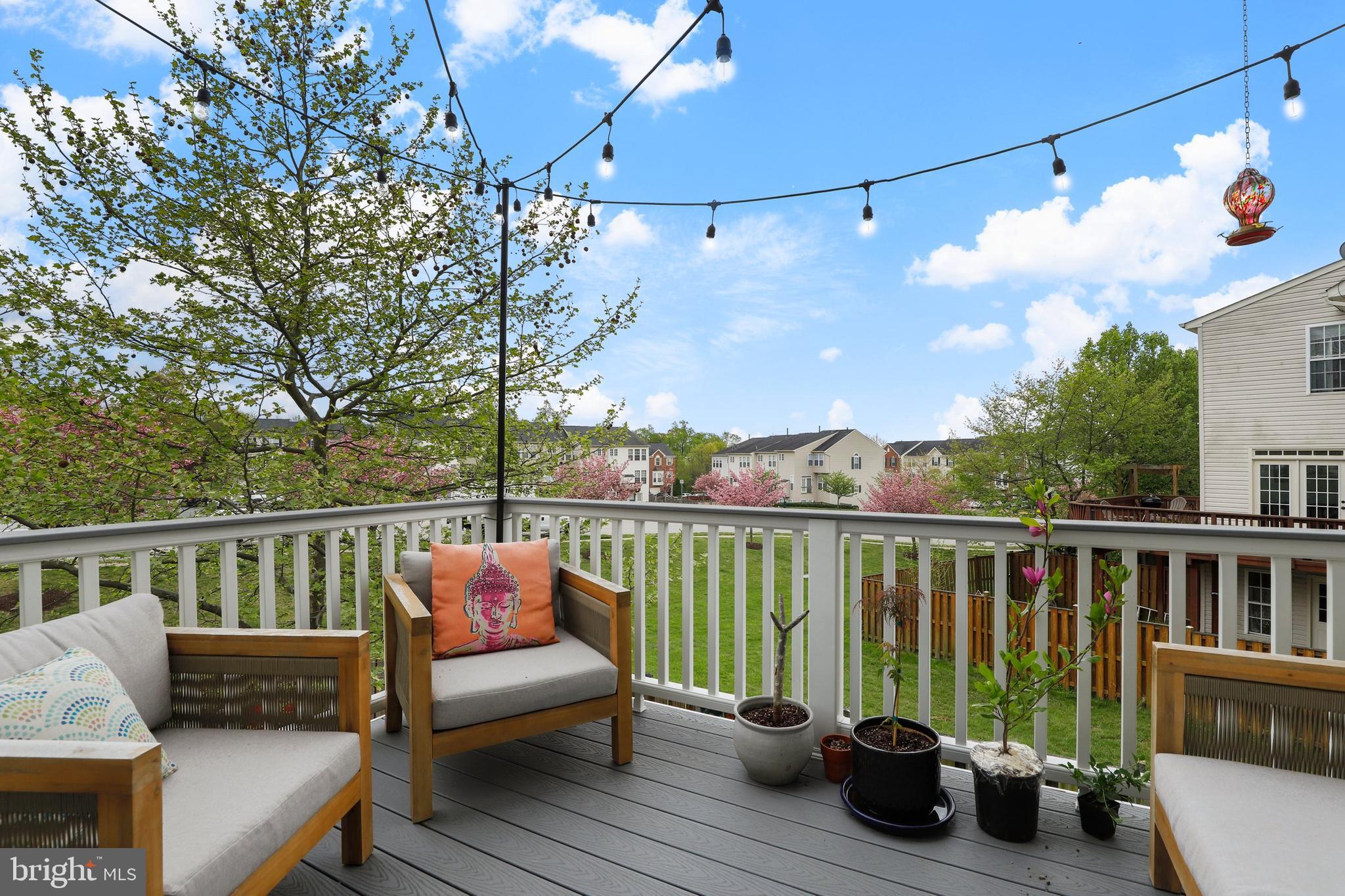 RIVERSIDE STATION - Residential