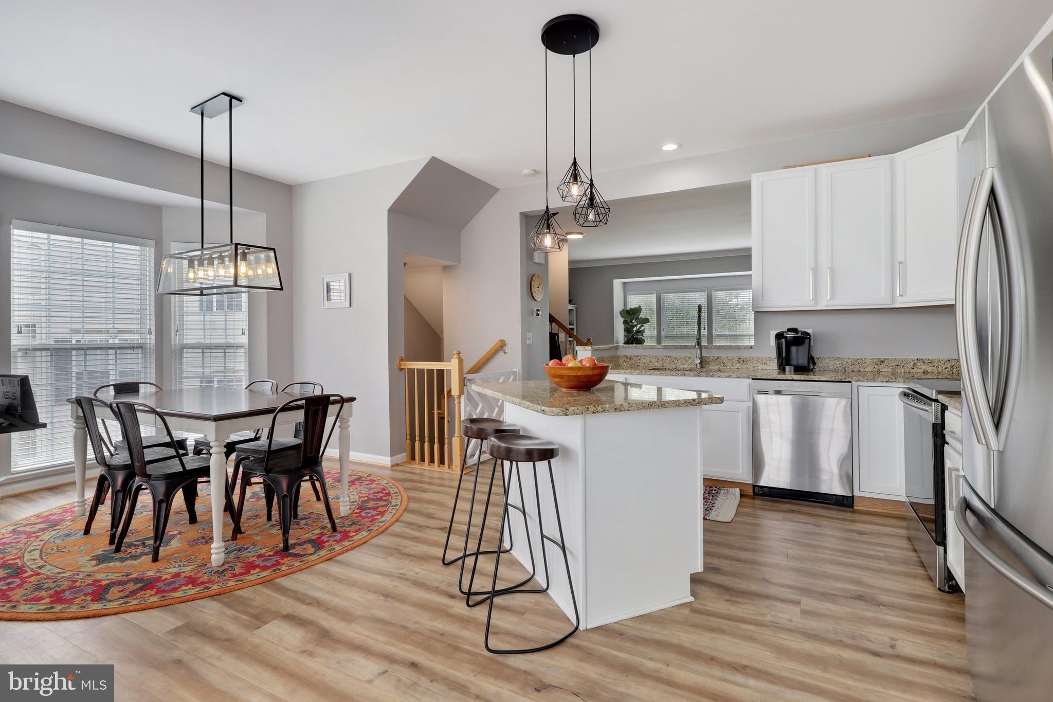 RIVERSIDE STATION - Residential