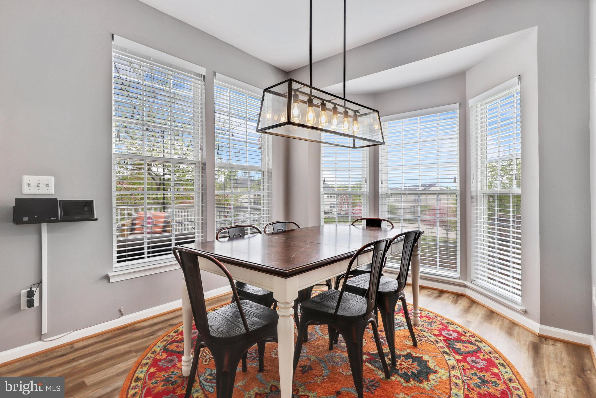 RIVERSIDE STATION - Residential