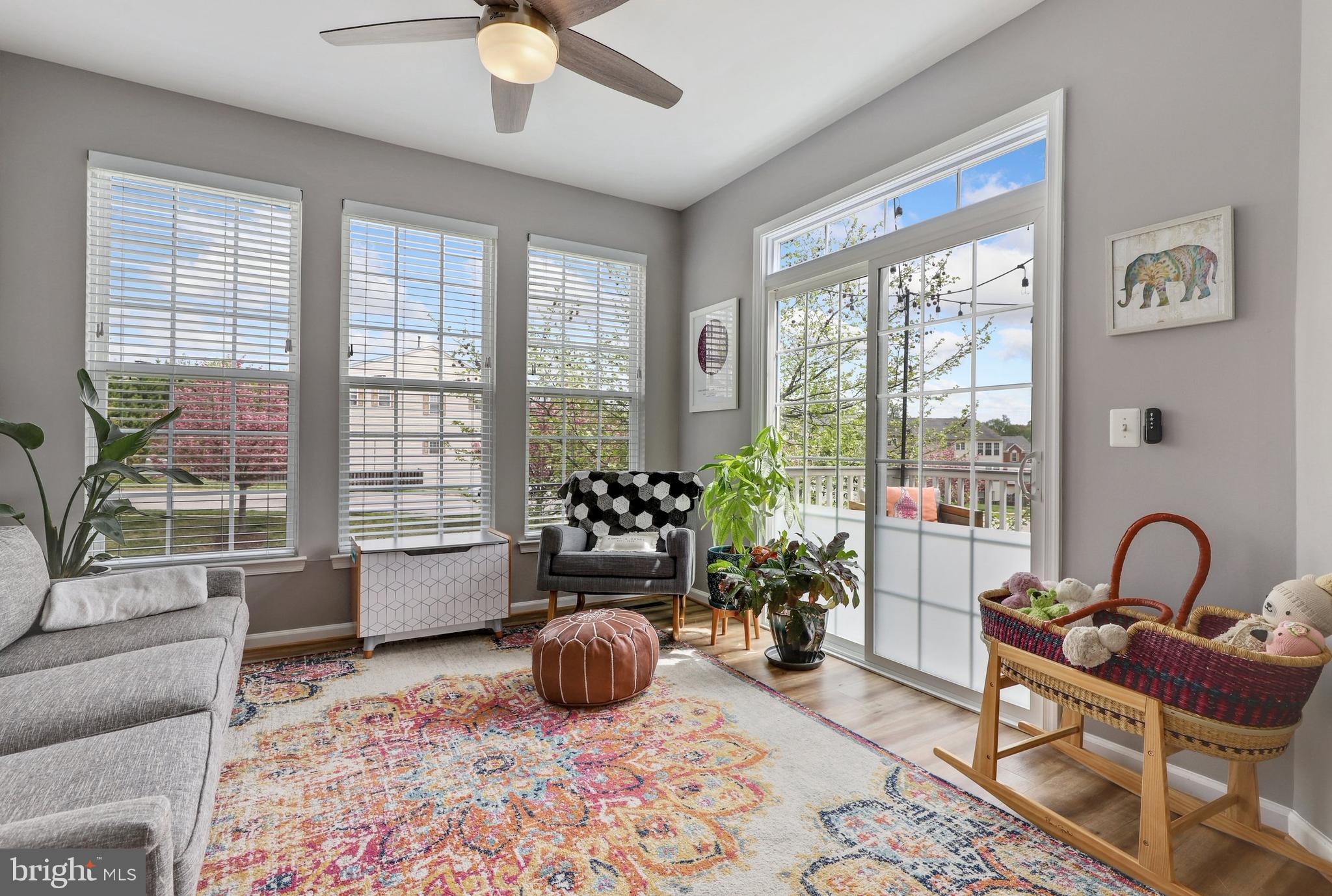 RIVERSIDE STATION - Residential