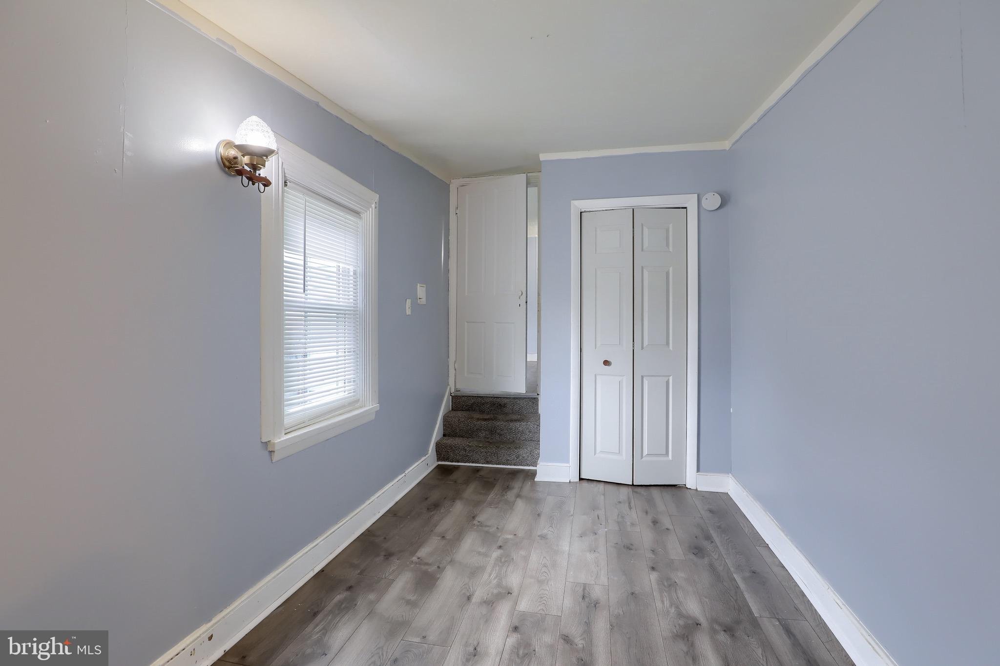 COLUMBIA - Residential