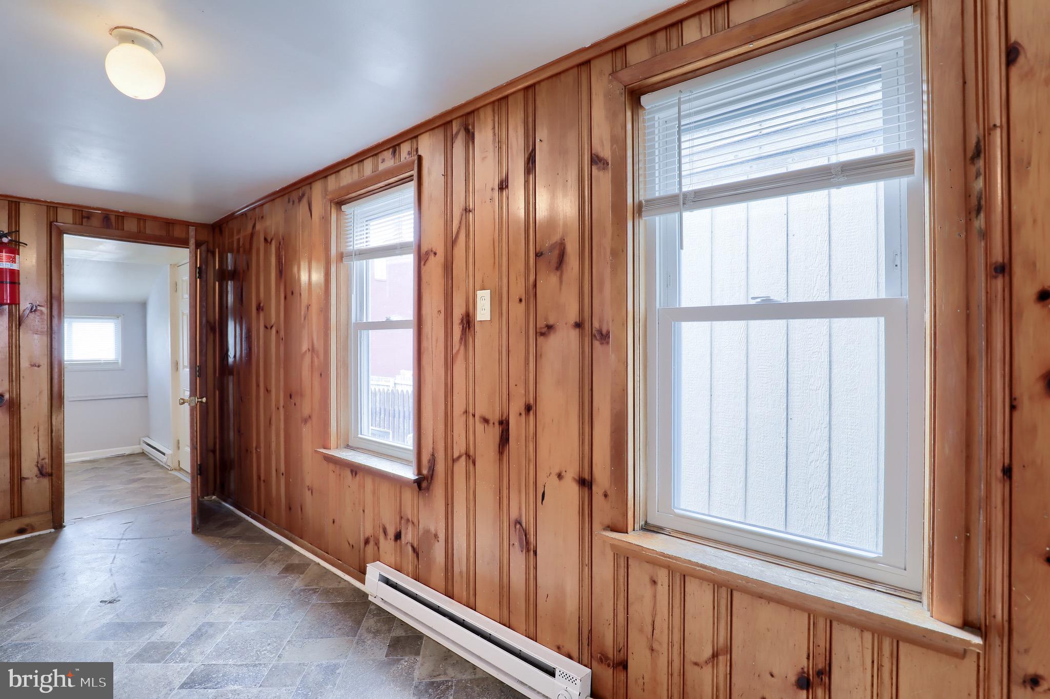 COLUMBIA - Residential