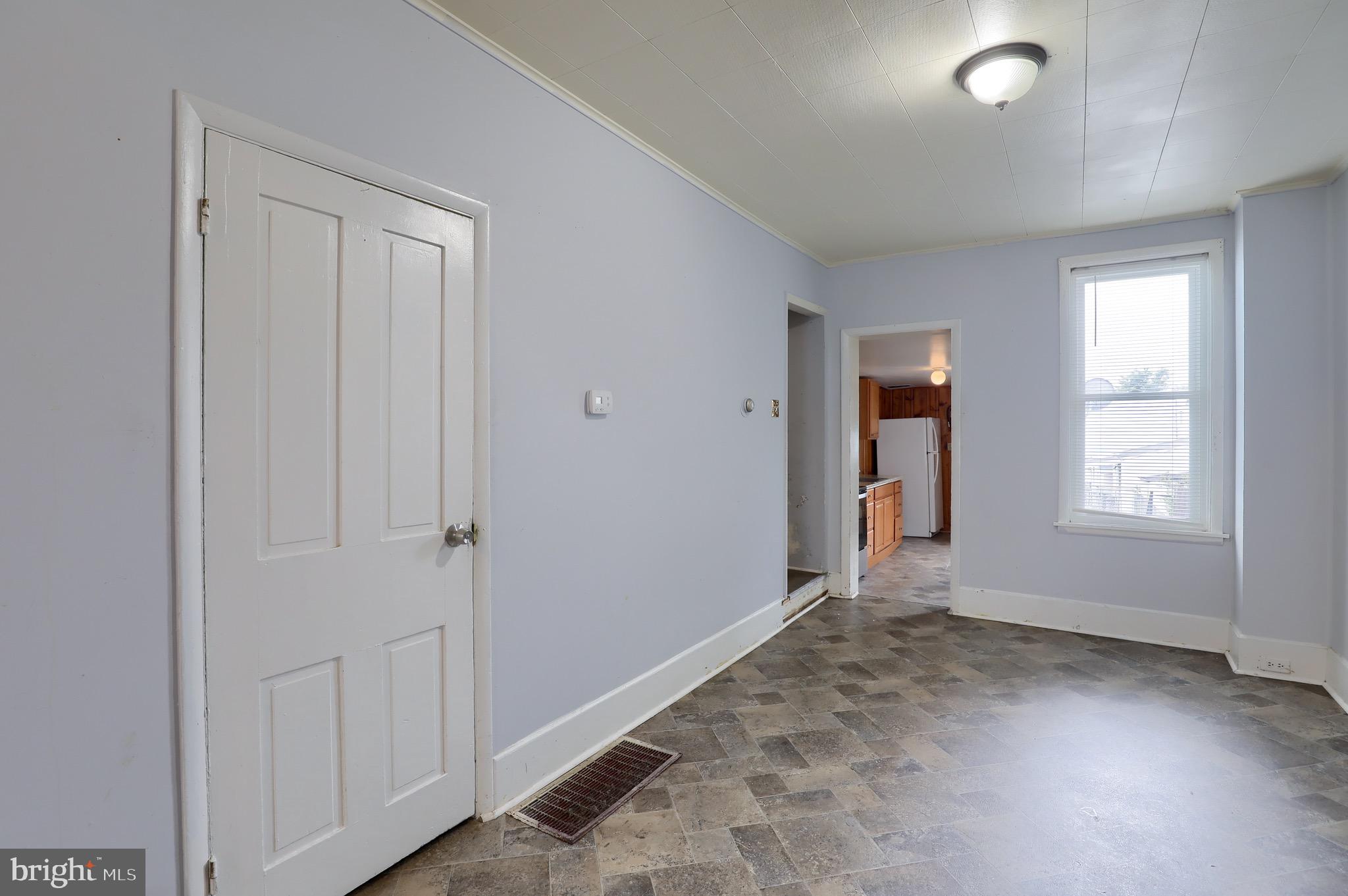 COLUMBIA - Residential