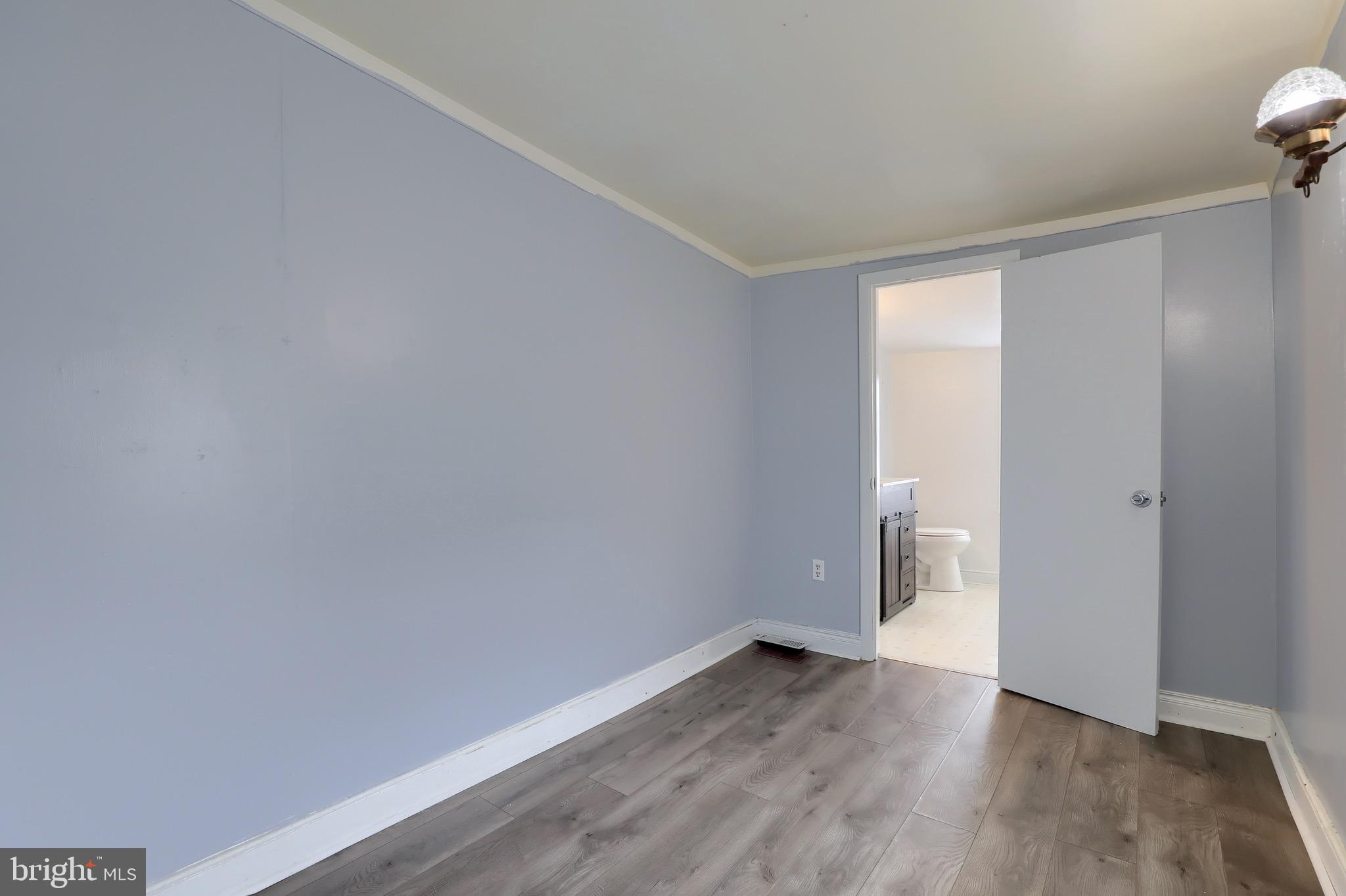 COLUMBIA - Residential