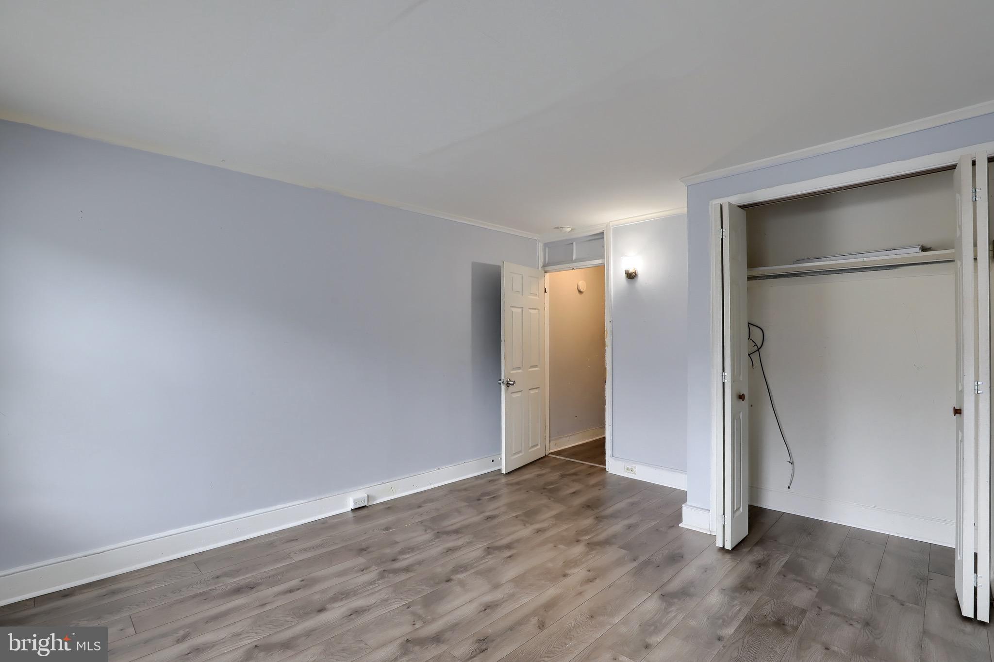 COLUMBIA - Residential