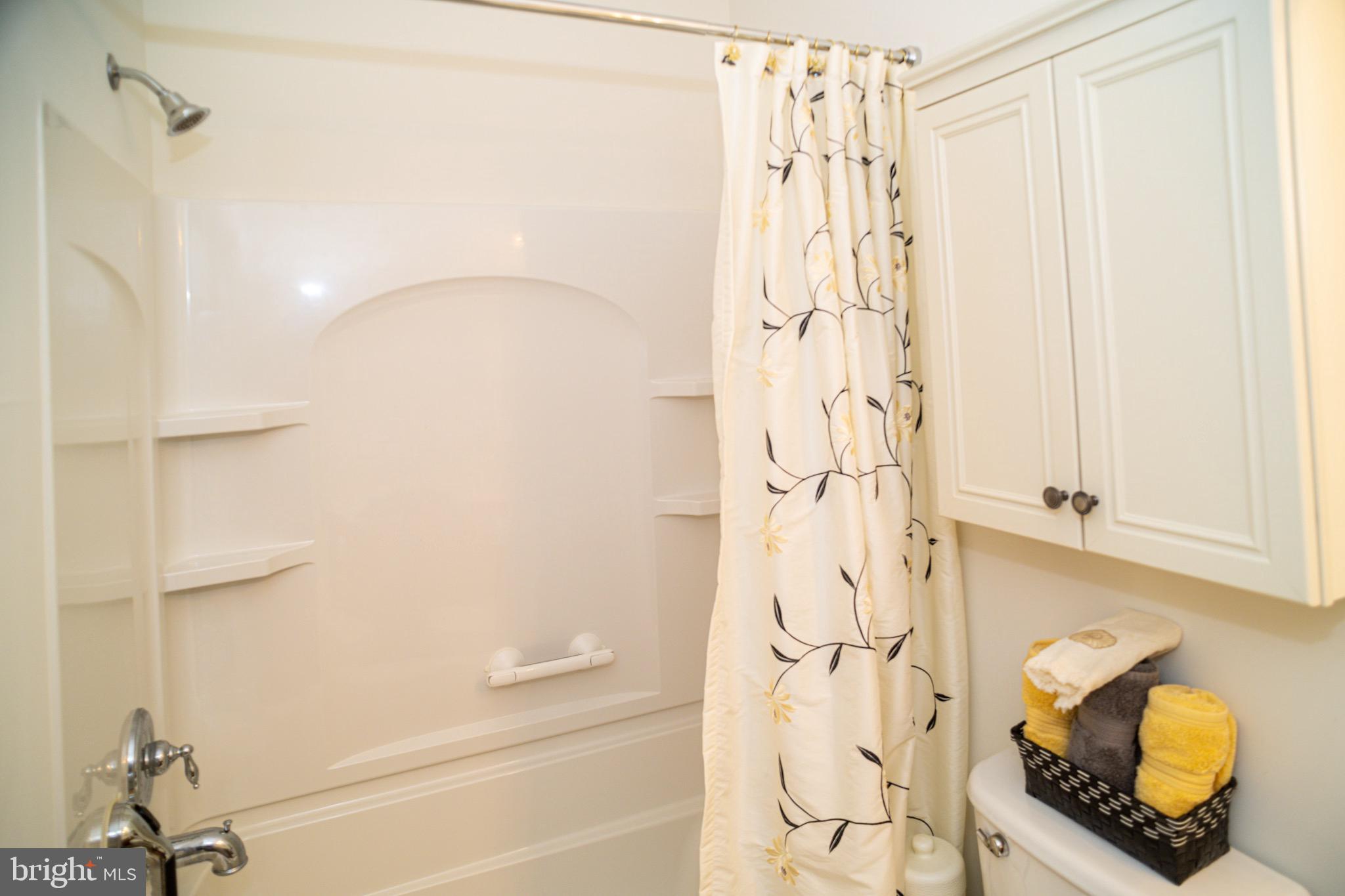 TRAD AT RIDLEY CREEK - Residential