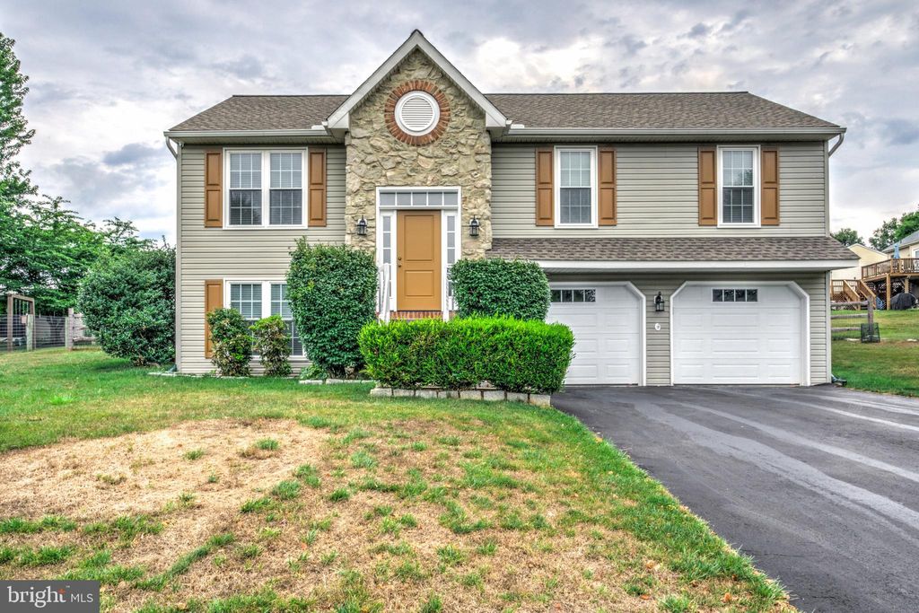 Photo of 202 Katie Lane, Quarryville, PA 17566 (MLS # PALA2054208)