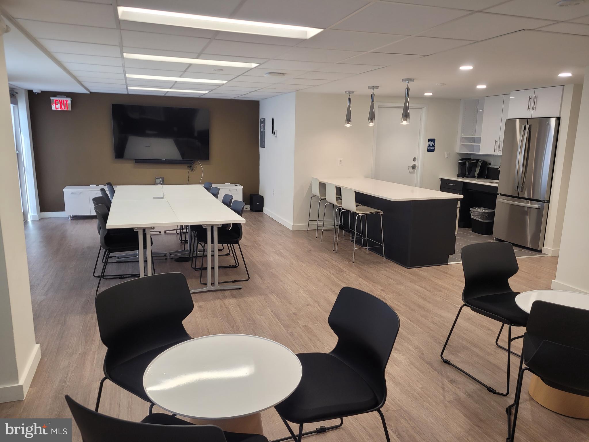 PARK PLACE - Residential Lease