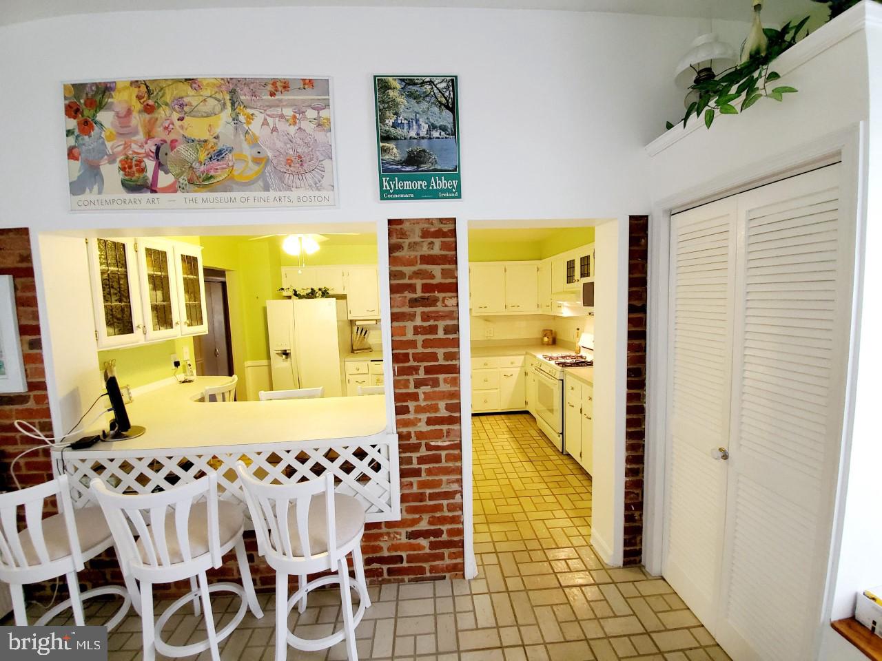 MILL CREEK TOWNE - Residential