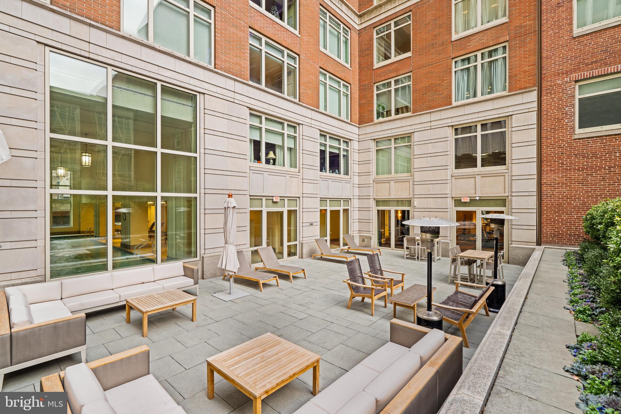 RITTENHOUSE SQUARE - Residential