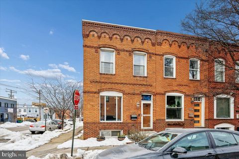 Townhouse For Sale - 928 S Highland Avenue<br/> BALTIMORE, MD 21224