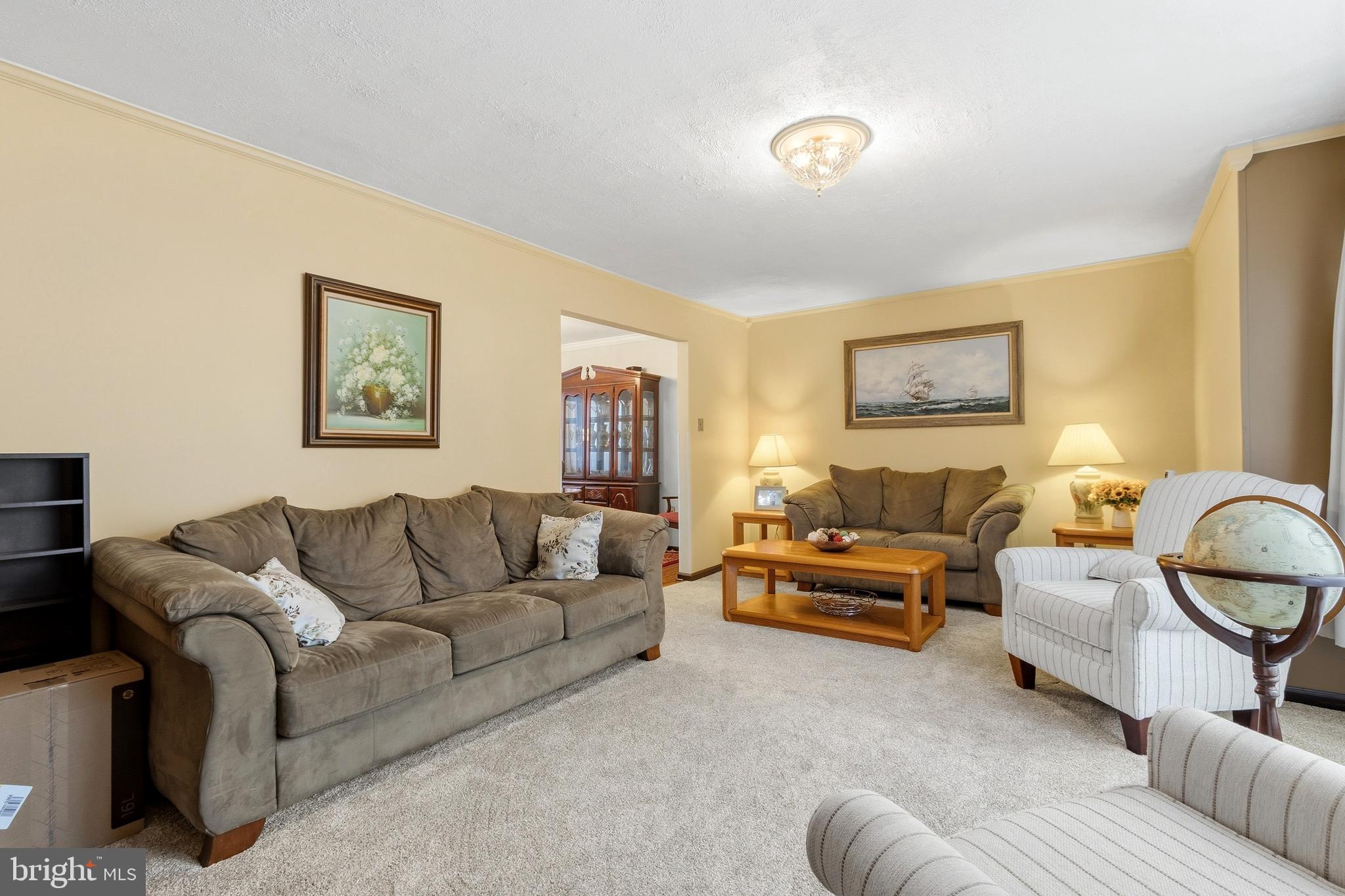 814 CALEDONIA STREET