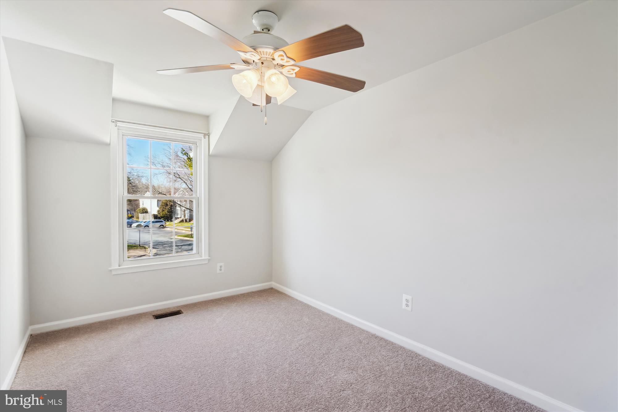 NEWGATE - Residential Lease