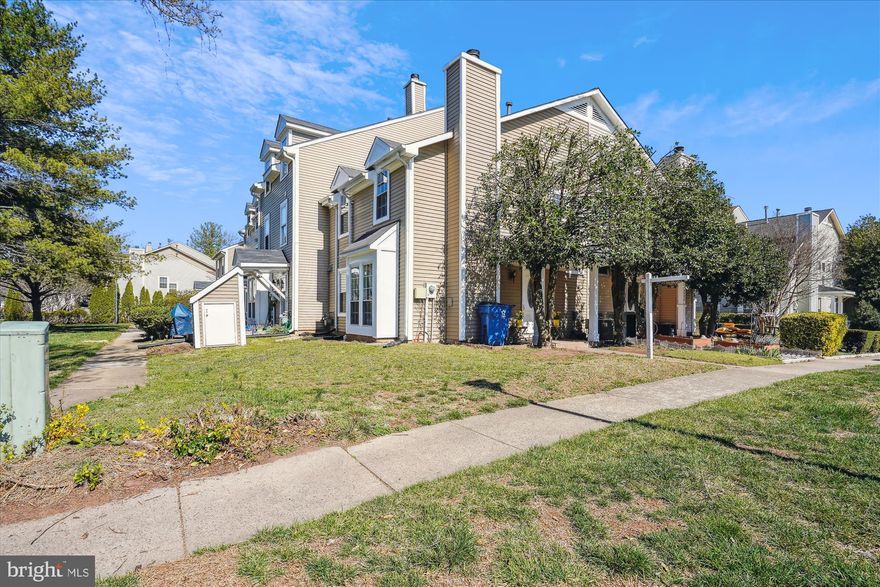 Move in ready! Newly Renovated End unit townhouse!  Fresh paint throughout.  Charming living room with cozy fireplace. Kitchen features brand new stainless steel appliances and quartz counter tops. New carpet. New Washer and Dryer.  Close to major commuting routes including 66, 28, 29 and Fairfax County Parkway + Community pool, schools, shopping centers,  and restaurants!