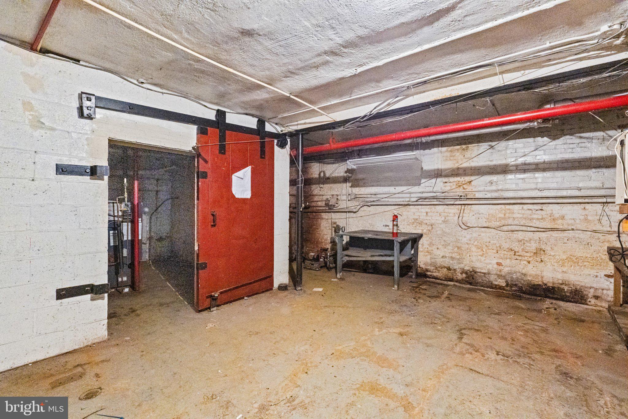 BOLTON HILL HISTORIC DISTRICT - Commercial Sale