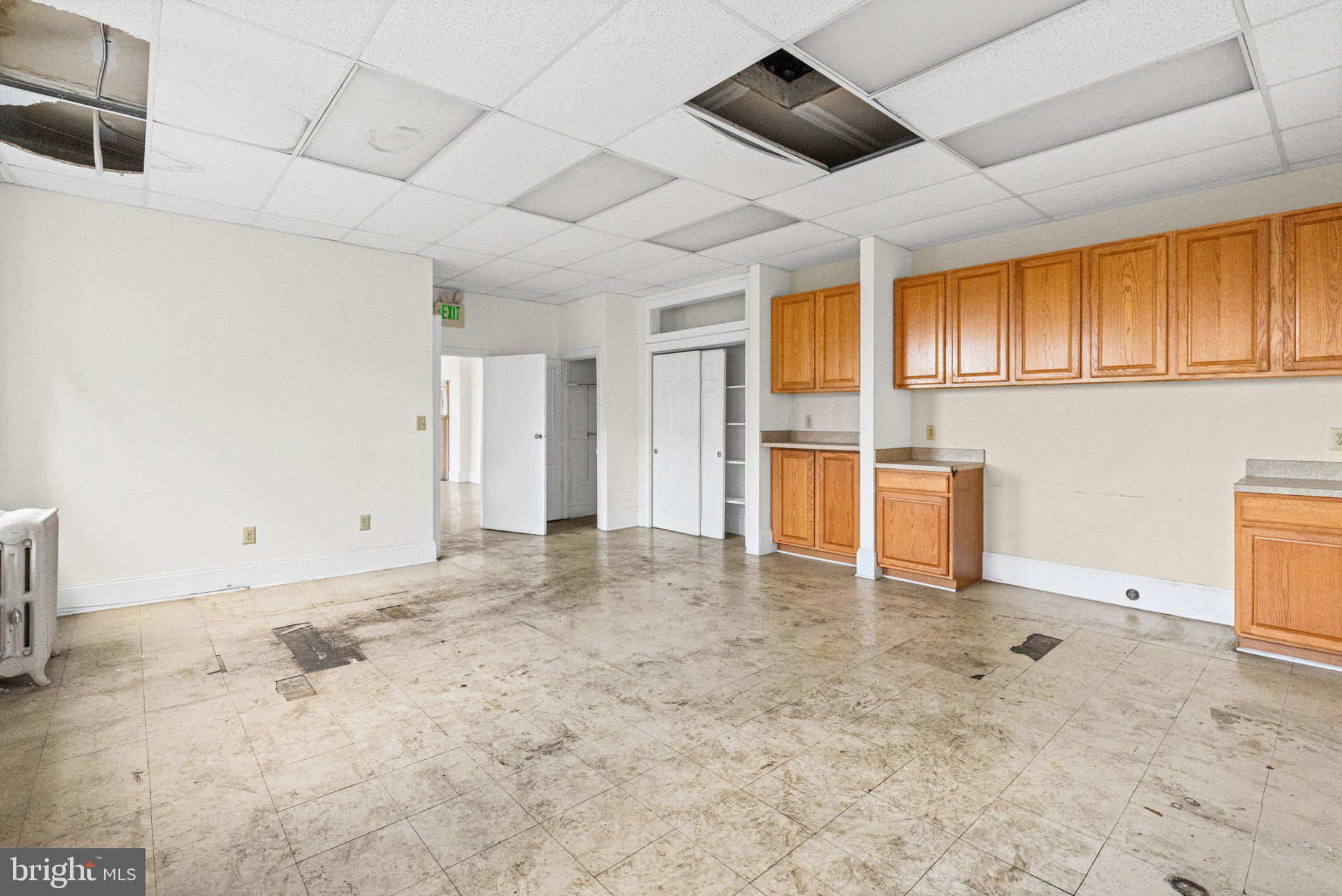 BOLTON HILL HISTORIC DISTRICT - Commercial Sale