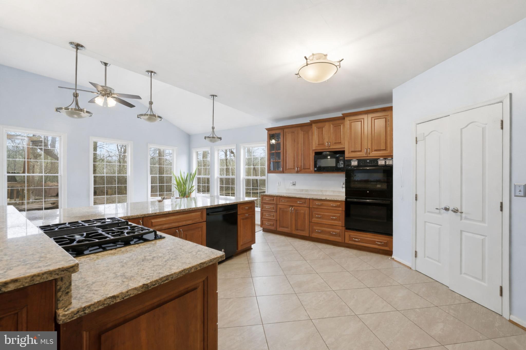 BALLANTRAE ESTATES - Residential