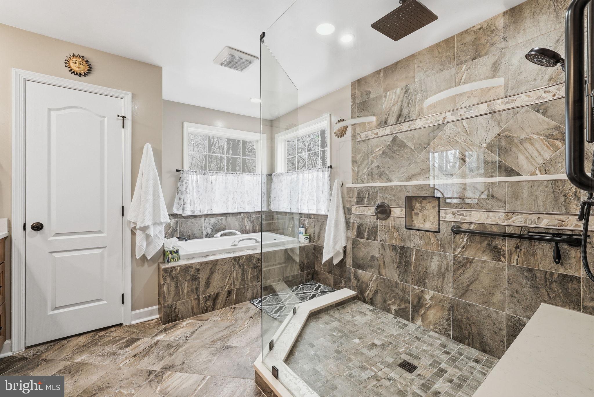 BALLANTRAE ESTATES - Residential