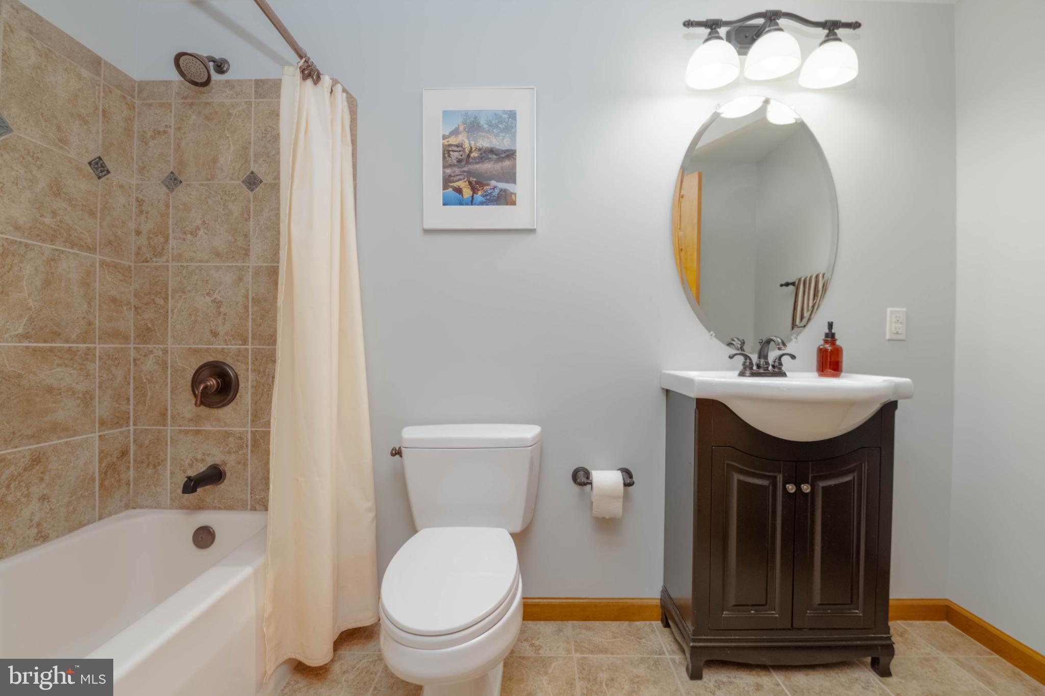 HARFORD GREEN - Residential