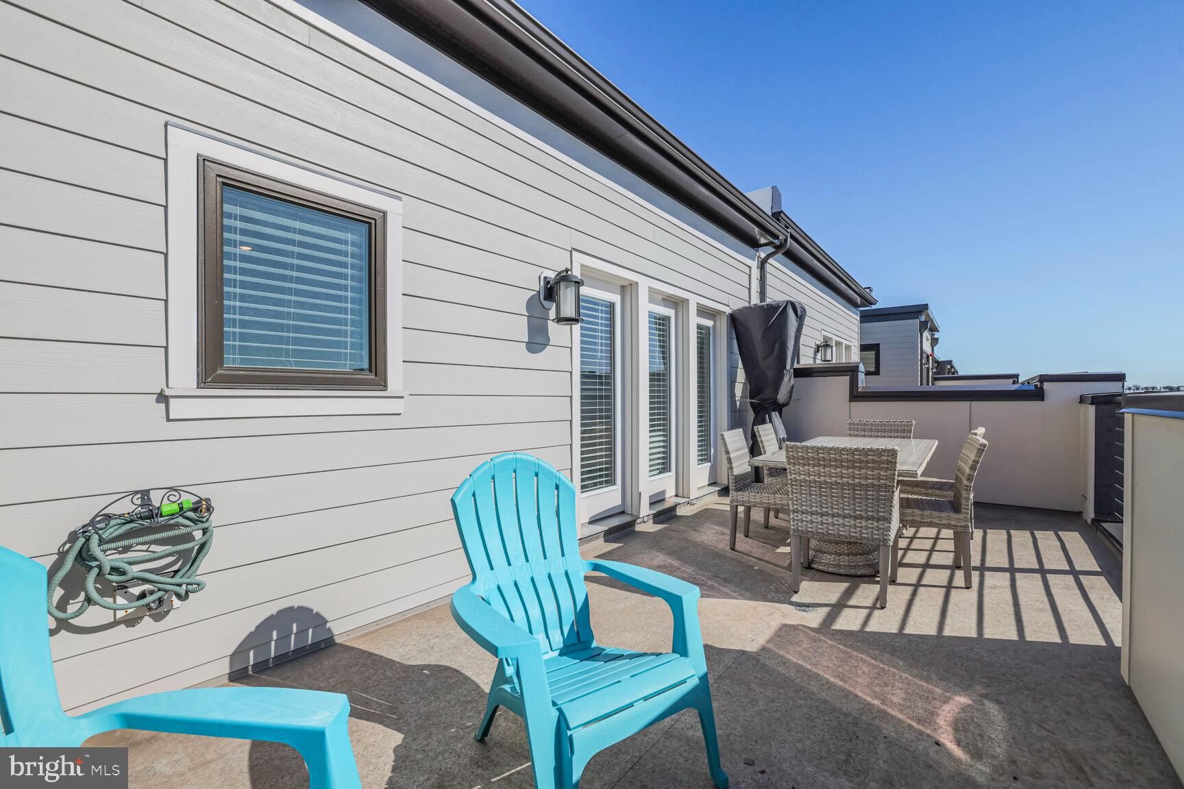 WESTSIDE AT SHADY GROVE - Residential