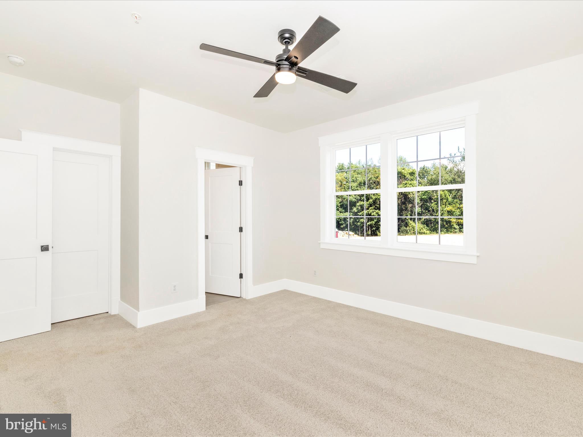 AMERICUS MANOR - Residential