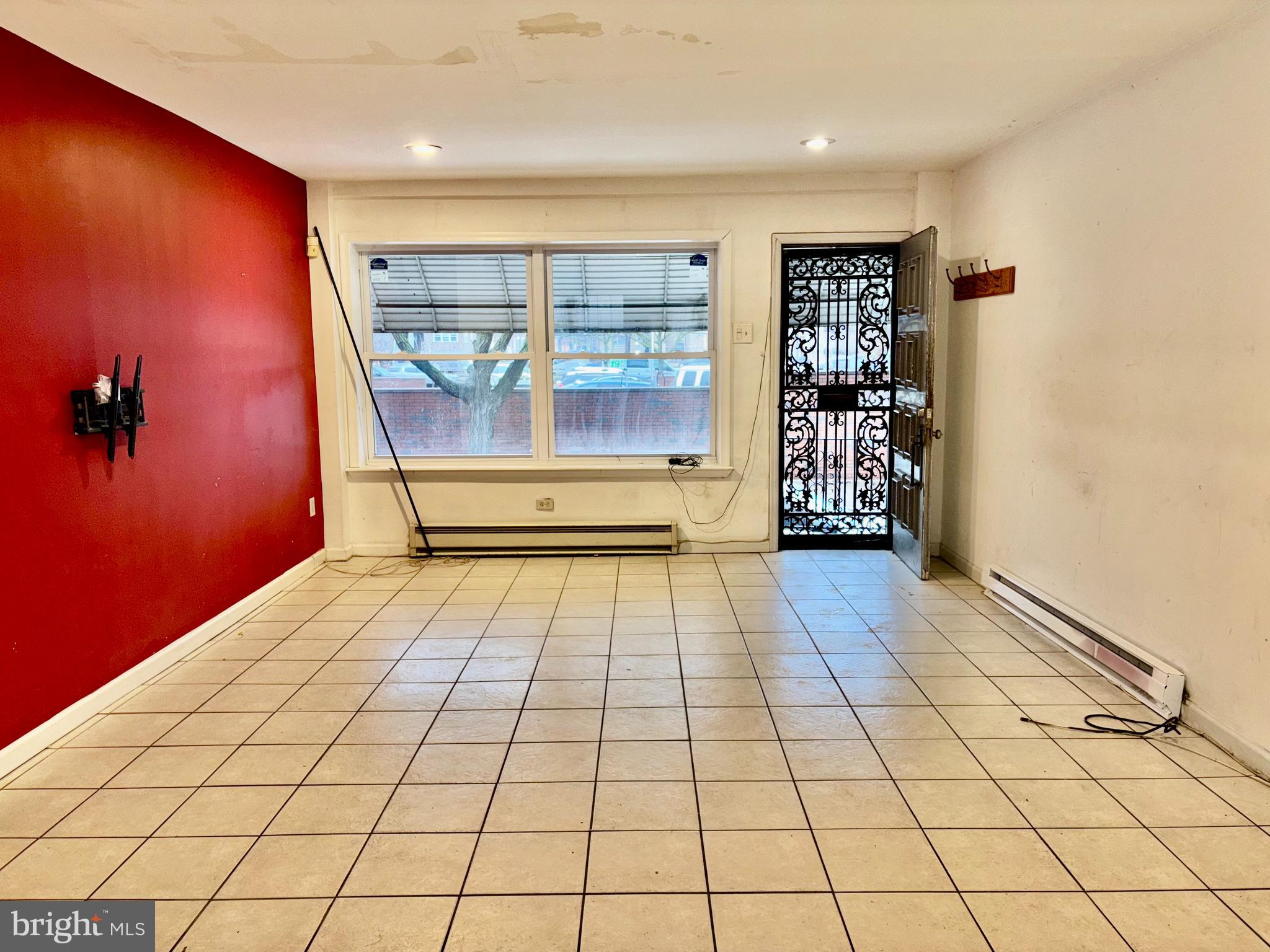 PHILADELPHIA (SOUTH) - Residential