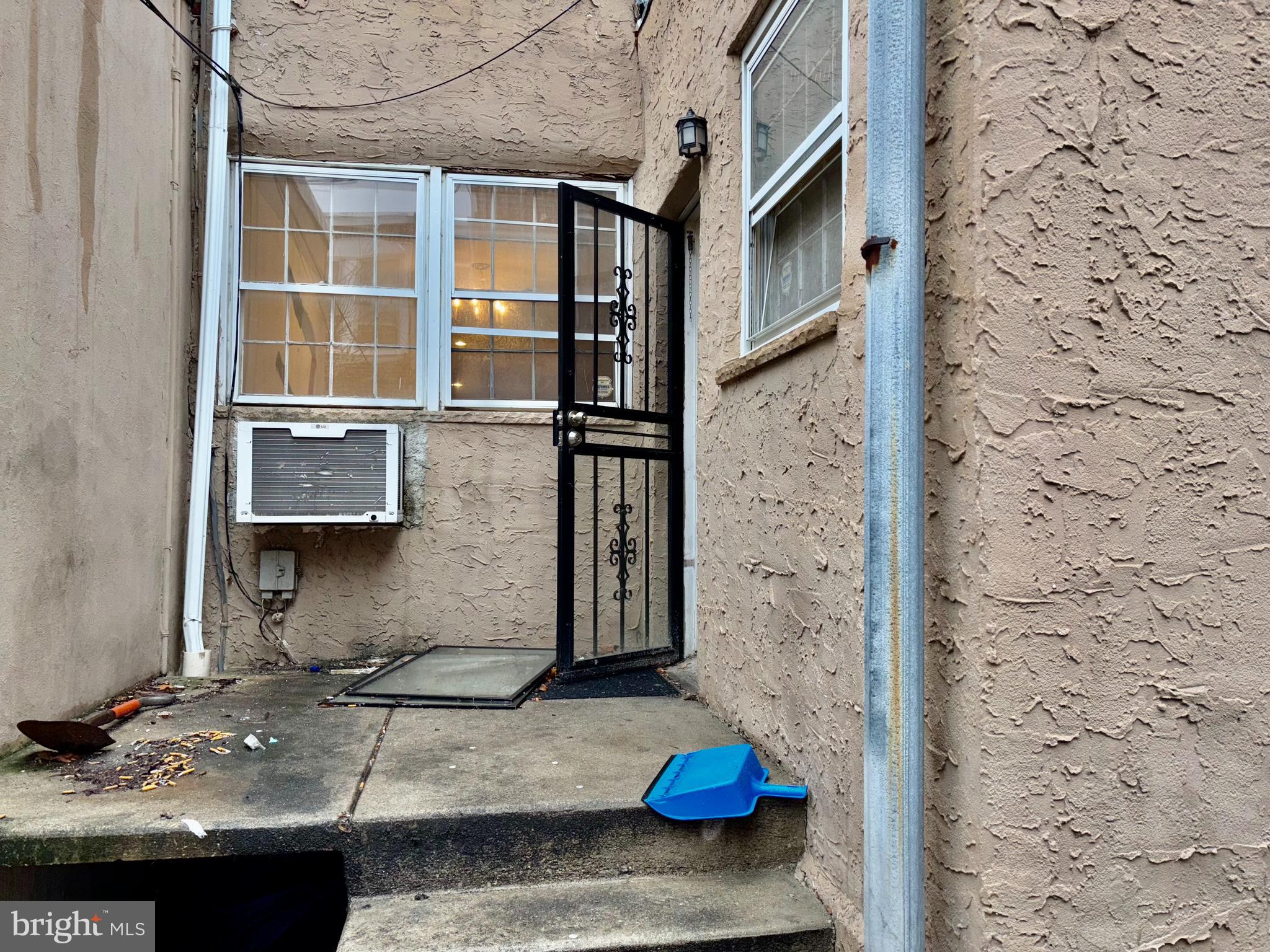 PHILADELPHIA (SOUTH) - Residential