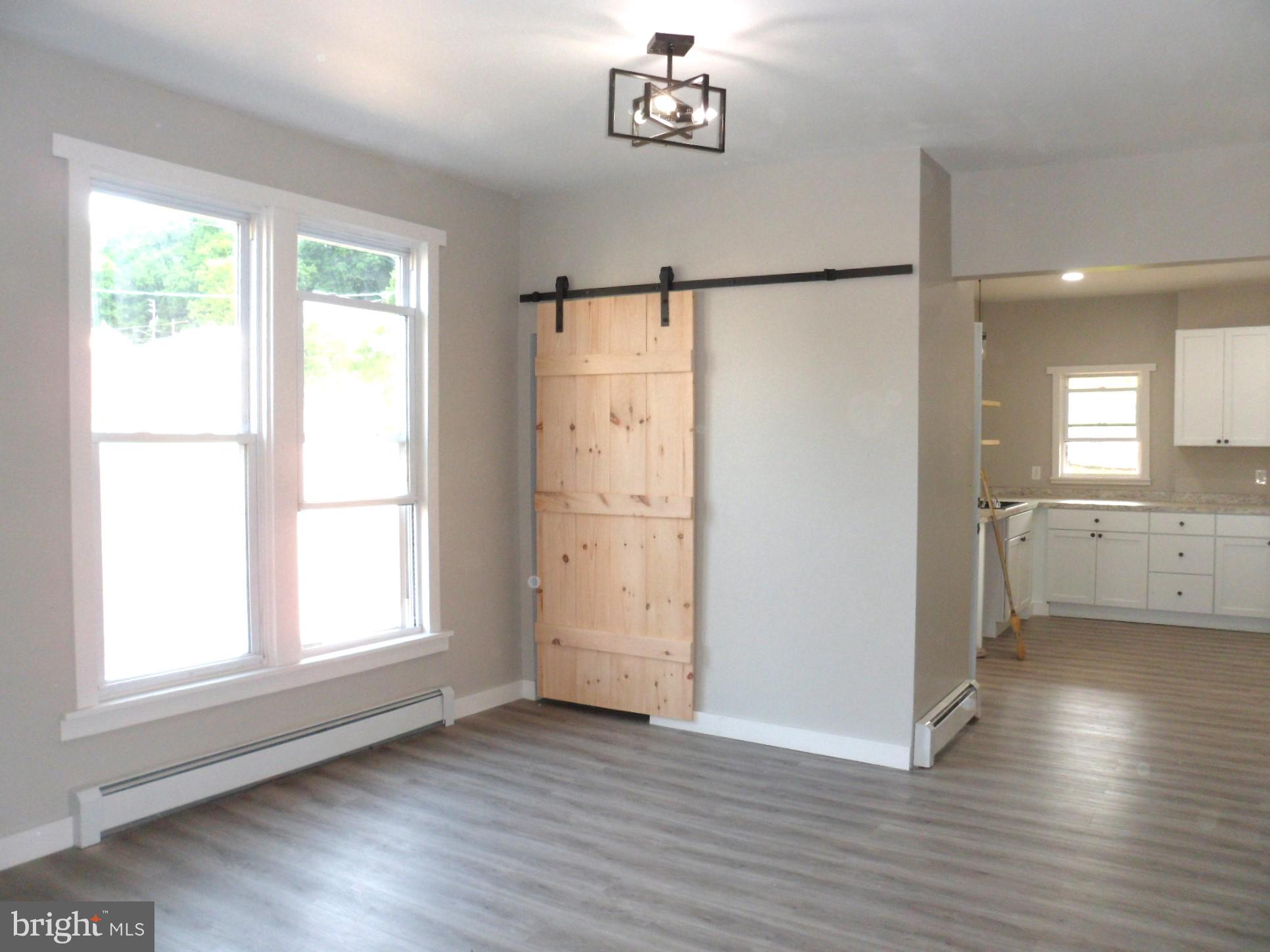 NEWPORT - Residential