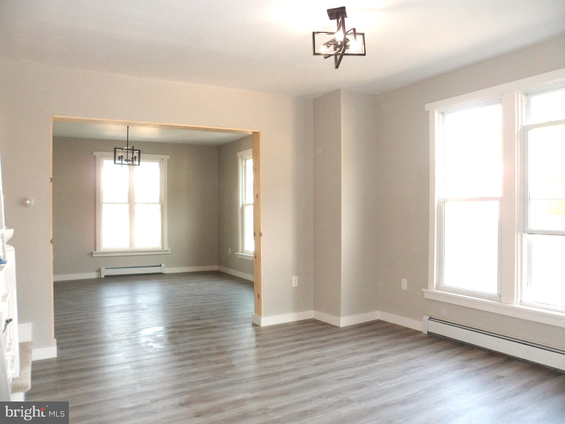 NEWPORT - Residential