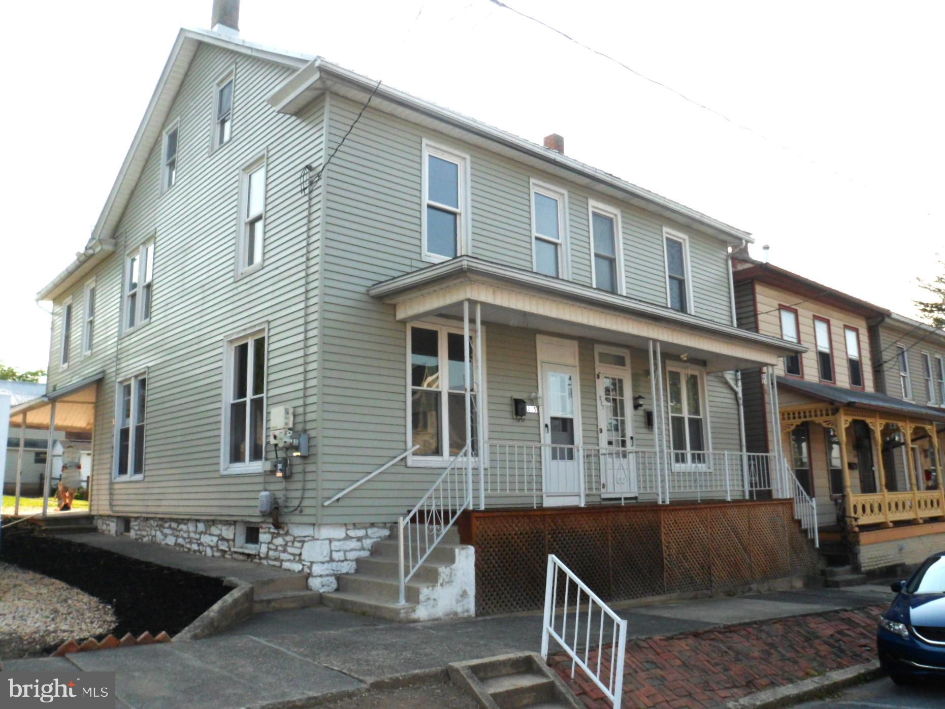 215 N 5TH STREET