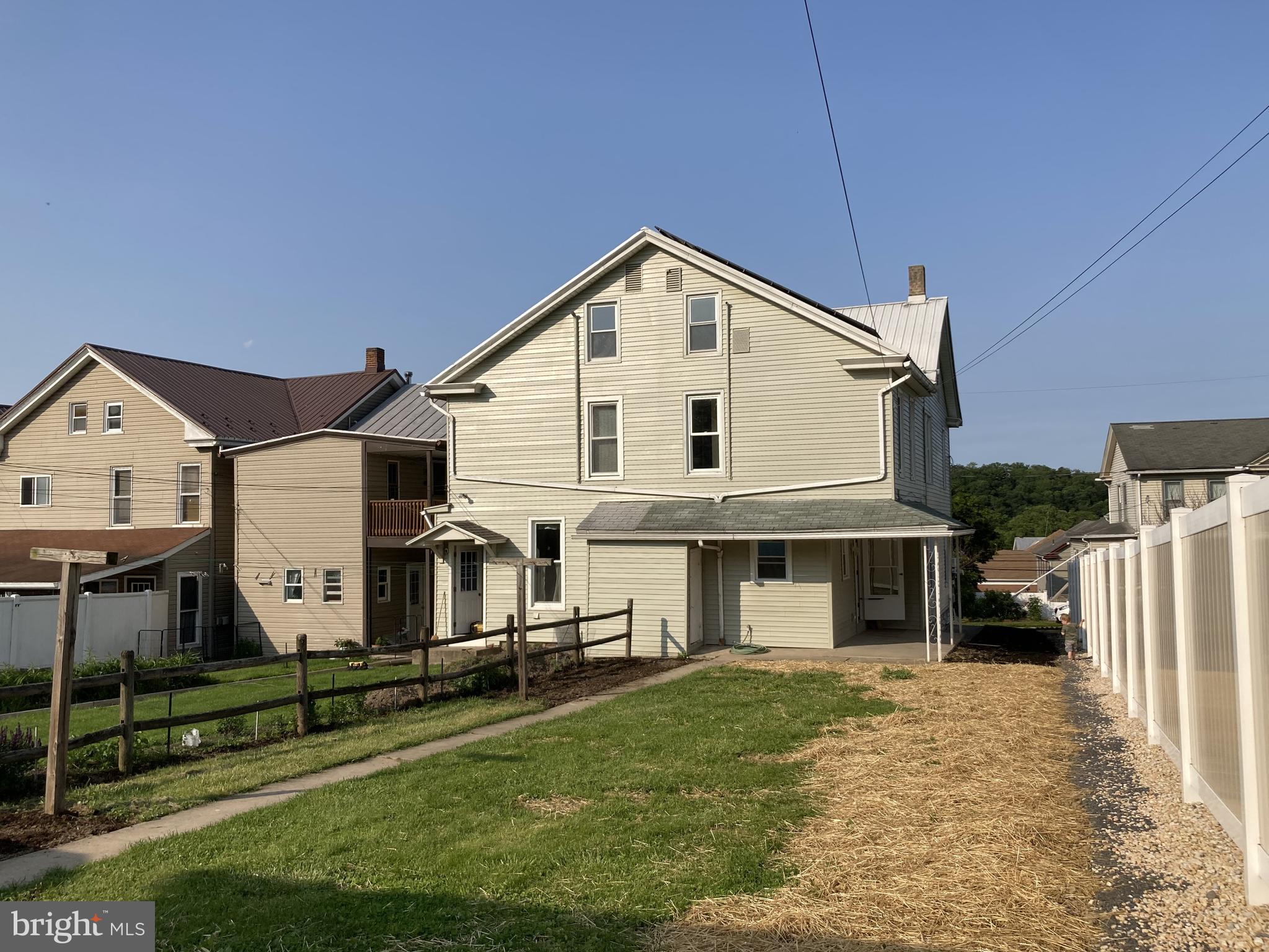 NEWPORT - Residential