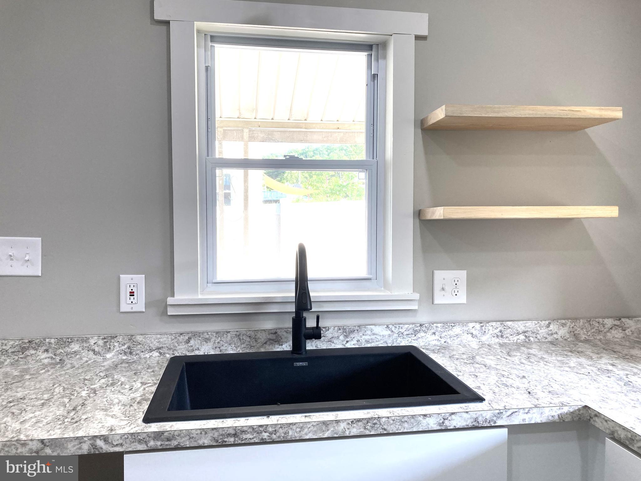 NEWPORT - Residential