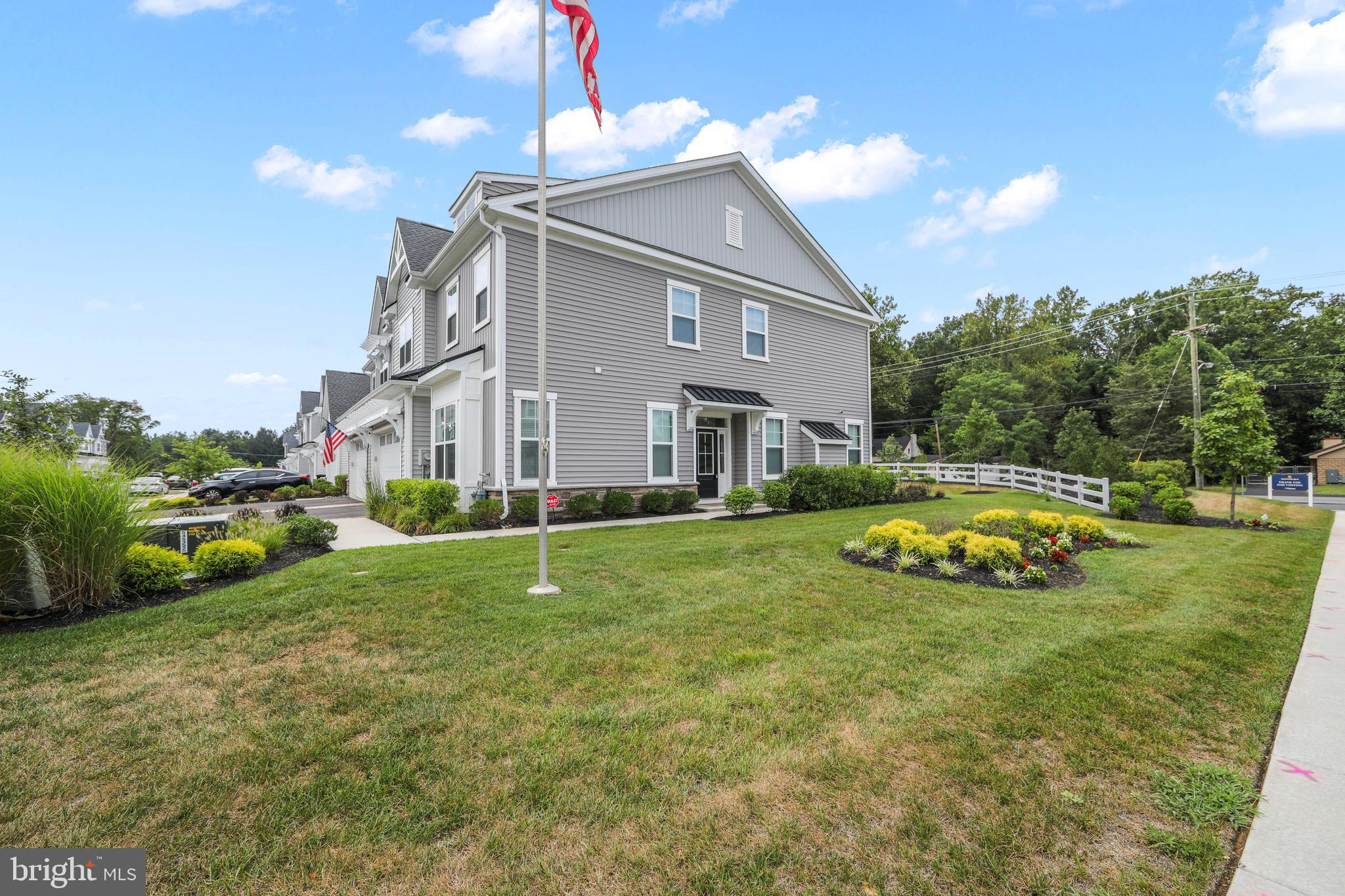 MEDFORD RUN - Residential