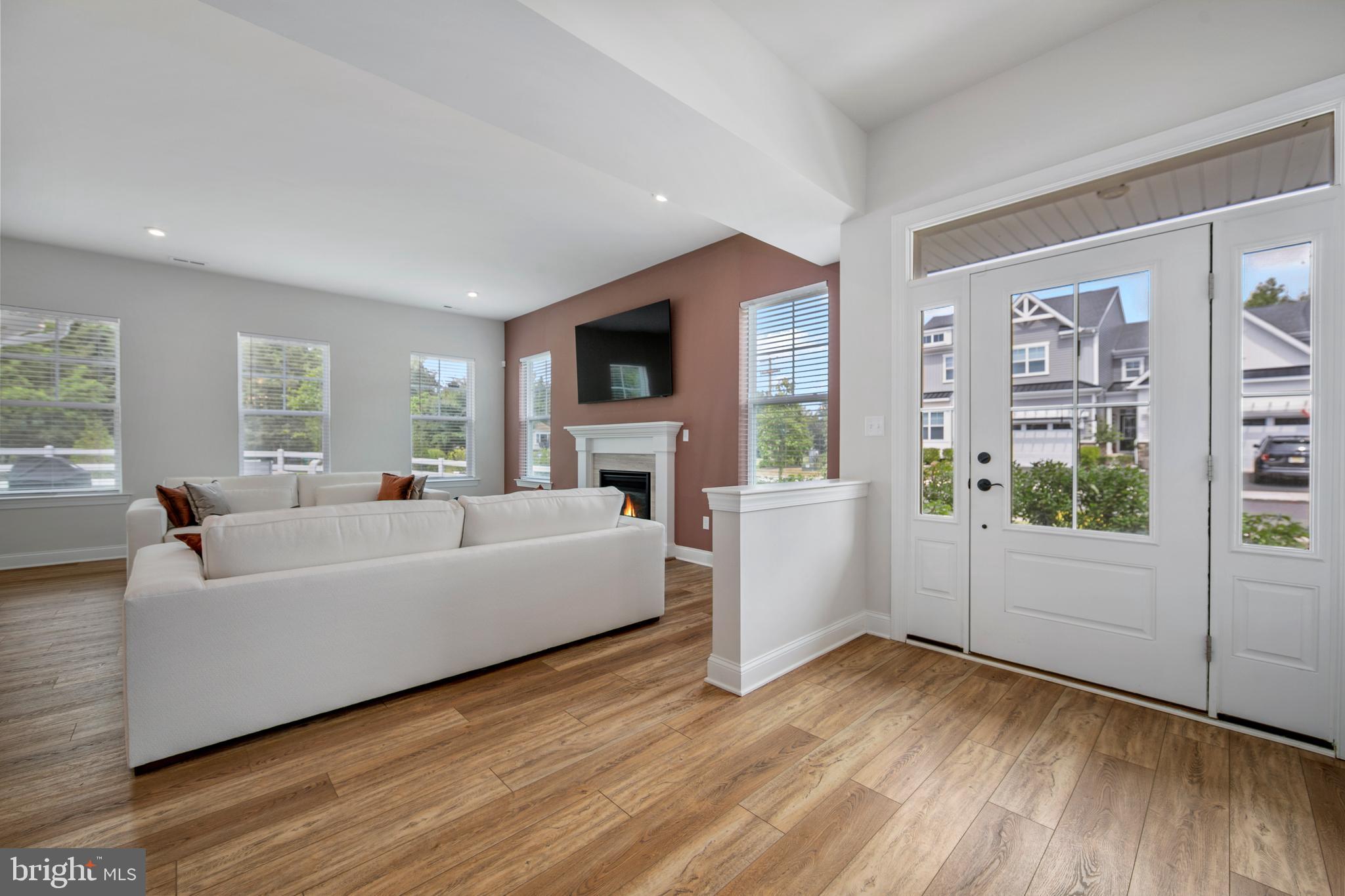 MEDFORD RUN - Residential