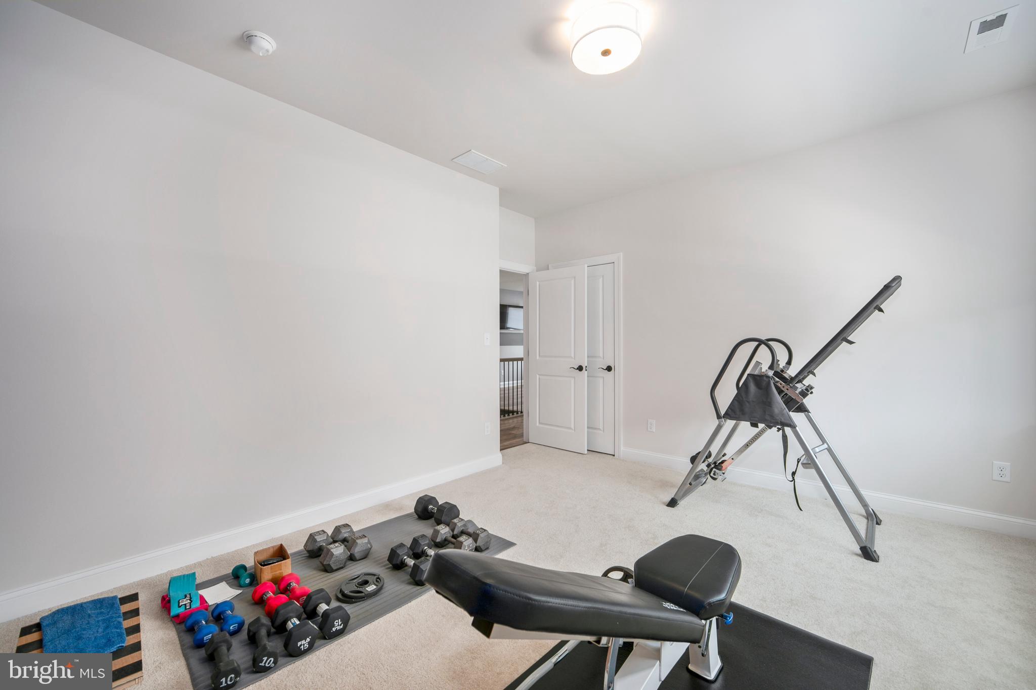 MEDFORD RUN - Residential