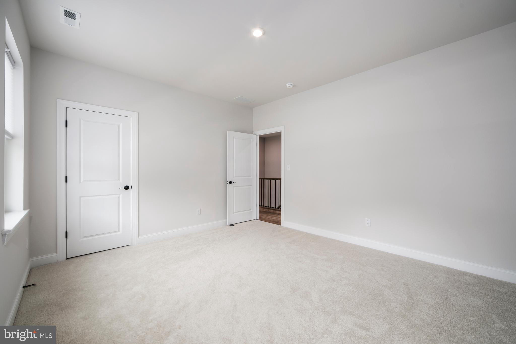 MEDFORD RUN - Residential