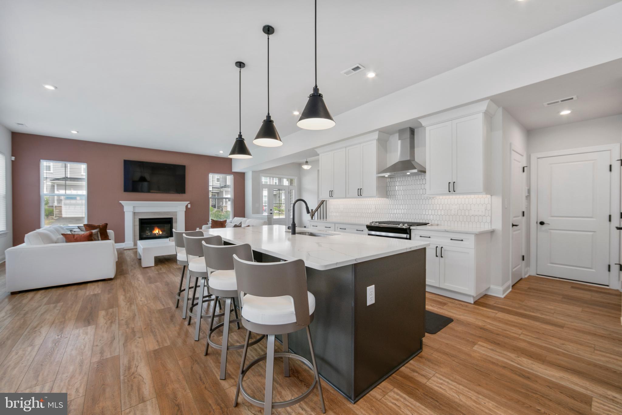 MEDFORD RUN - Residential