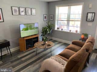 Townhouse For Rent - 2428 S Fairhill Street<br/> PHILADELPHIA, PA 19148