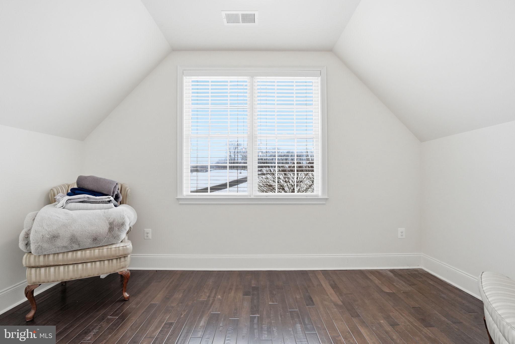 COLTS RUN - Residential