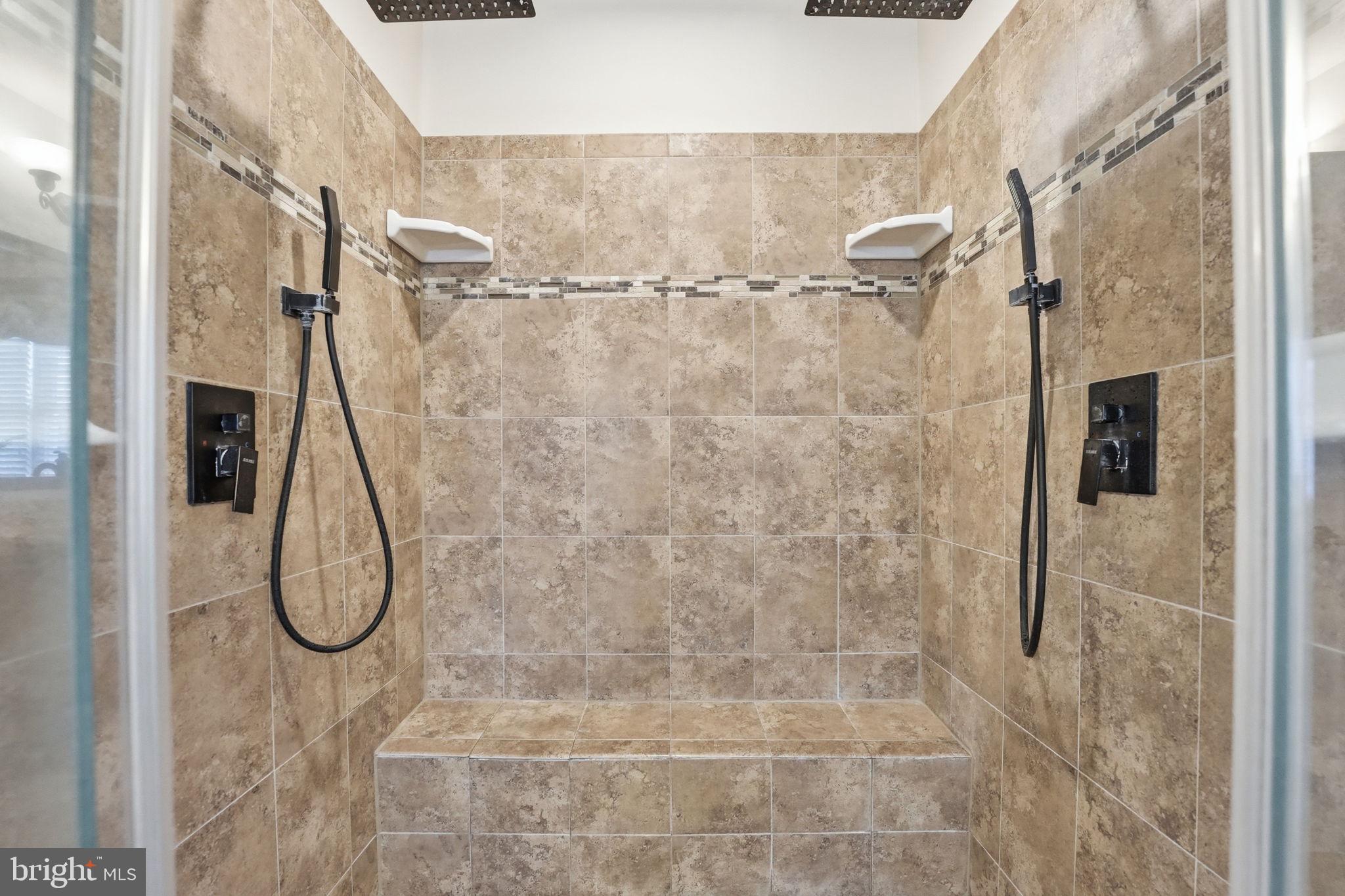 COLTS RUN - Residential