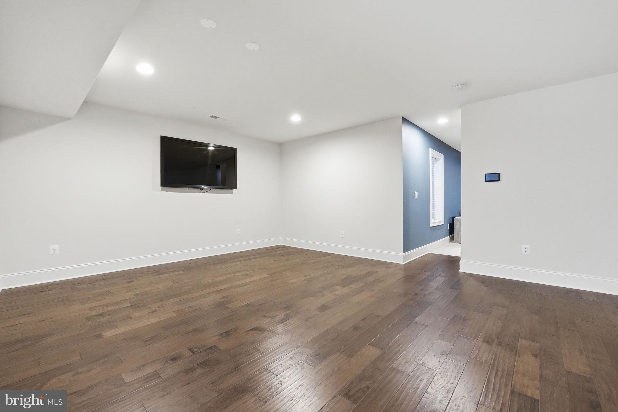 COLTS RUN - Residential