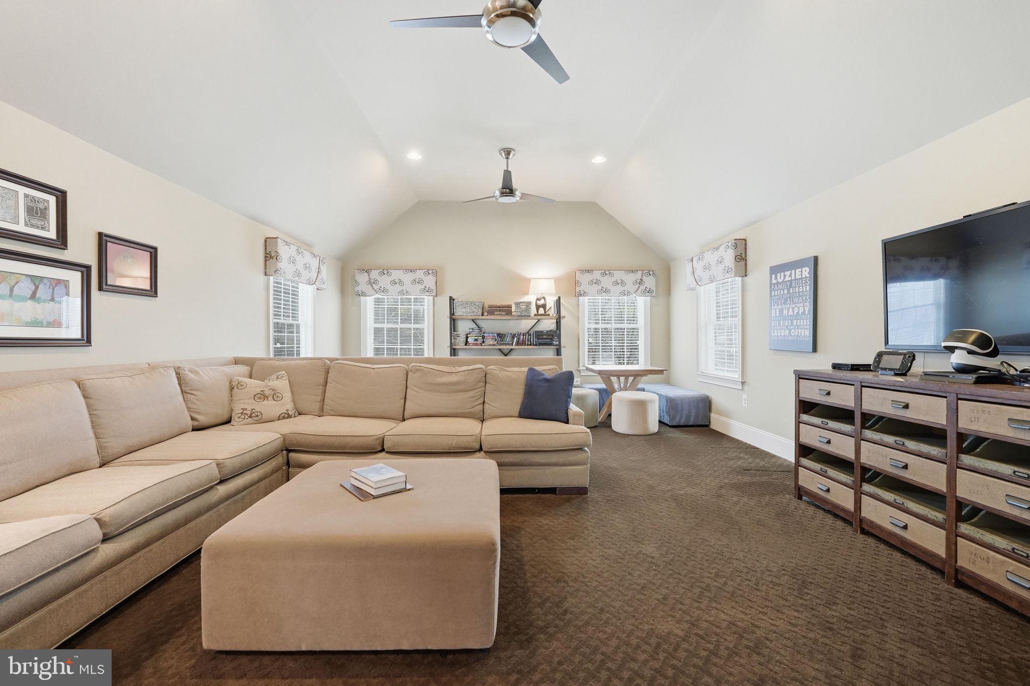 COLTS RUN - Residential