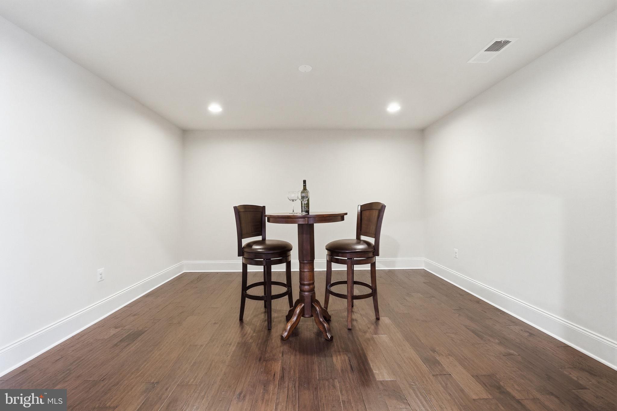 COLTS RUN - Residential