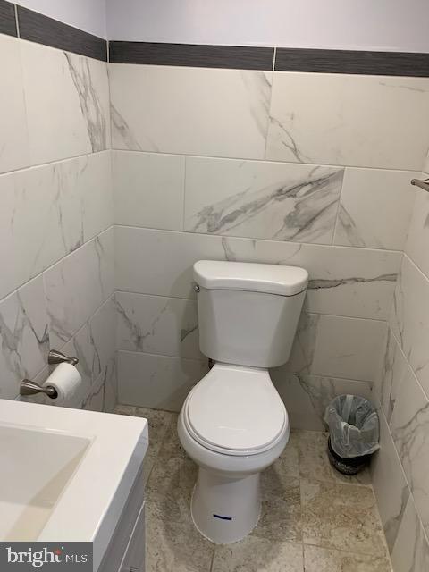 HOLLAND HILL - Residential