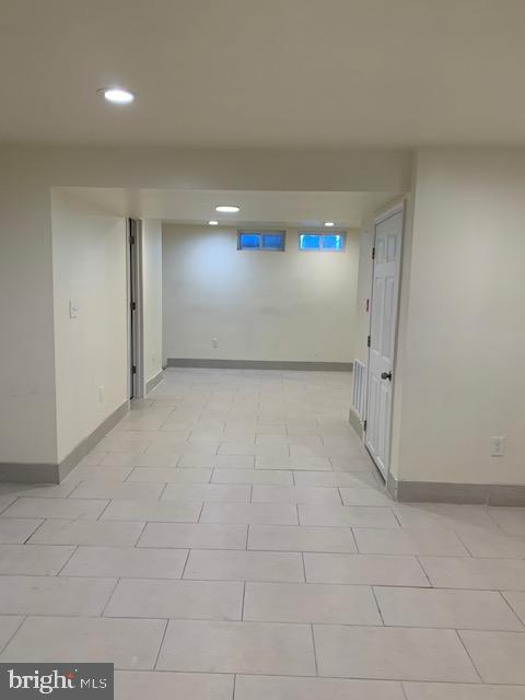 HOLLAND HILL - Residential