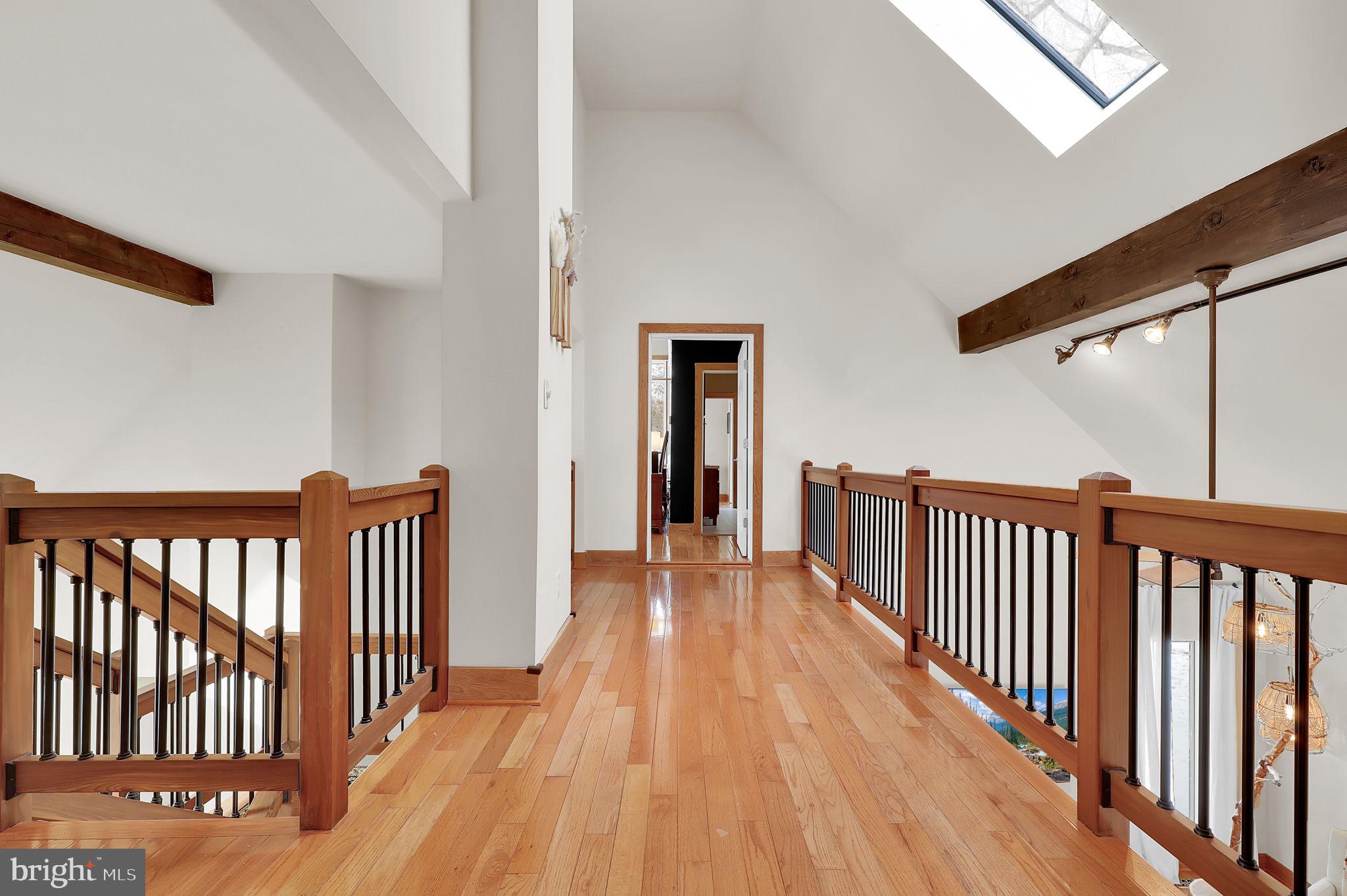 HARLOW - Residential