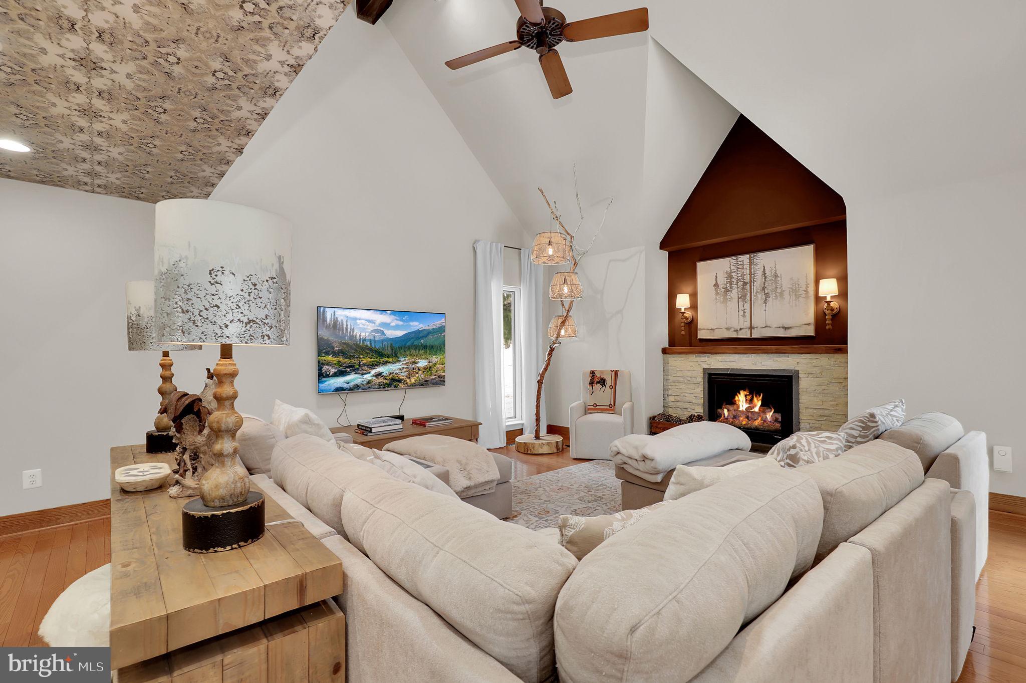 HARLOW - Residential