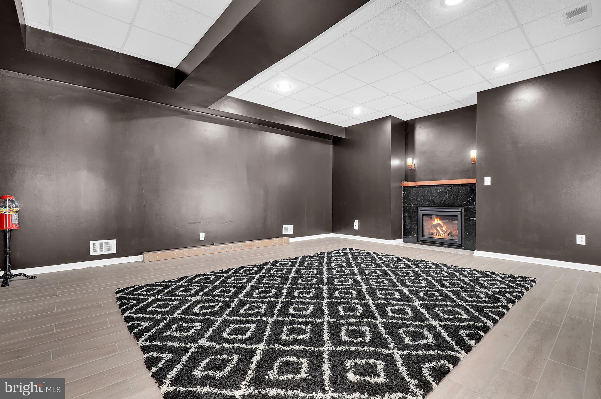 HARLOW - Residential