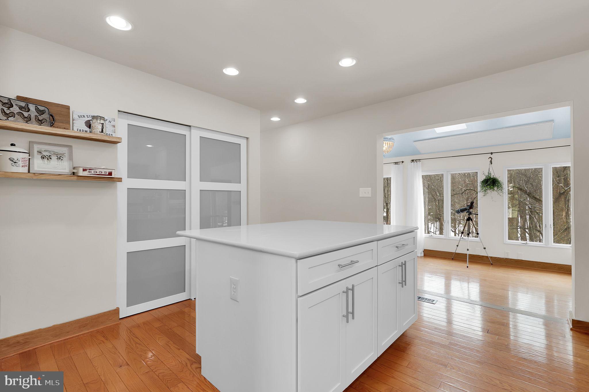 HARLOW - Residential