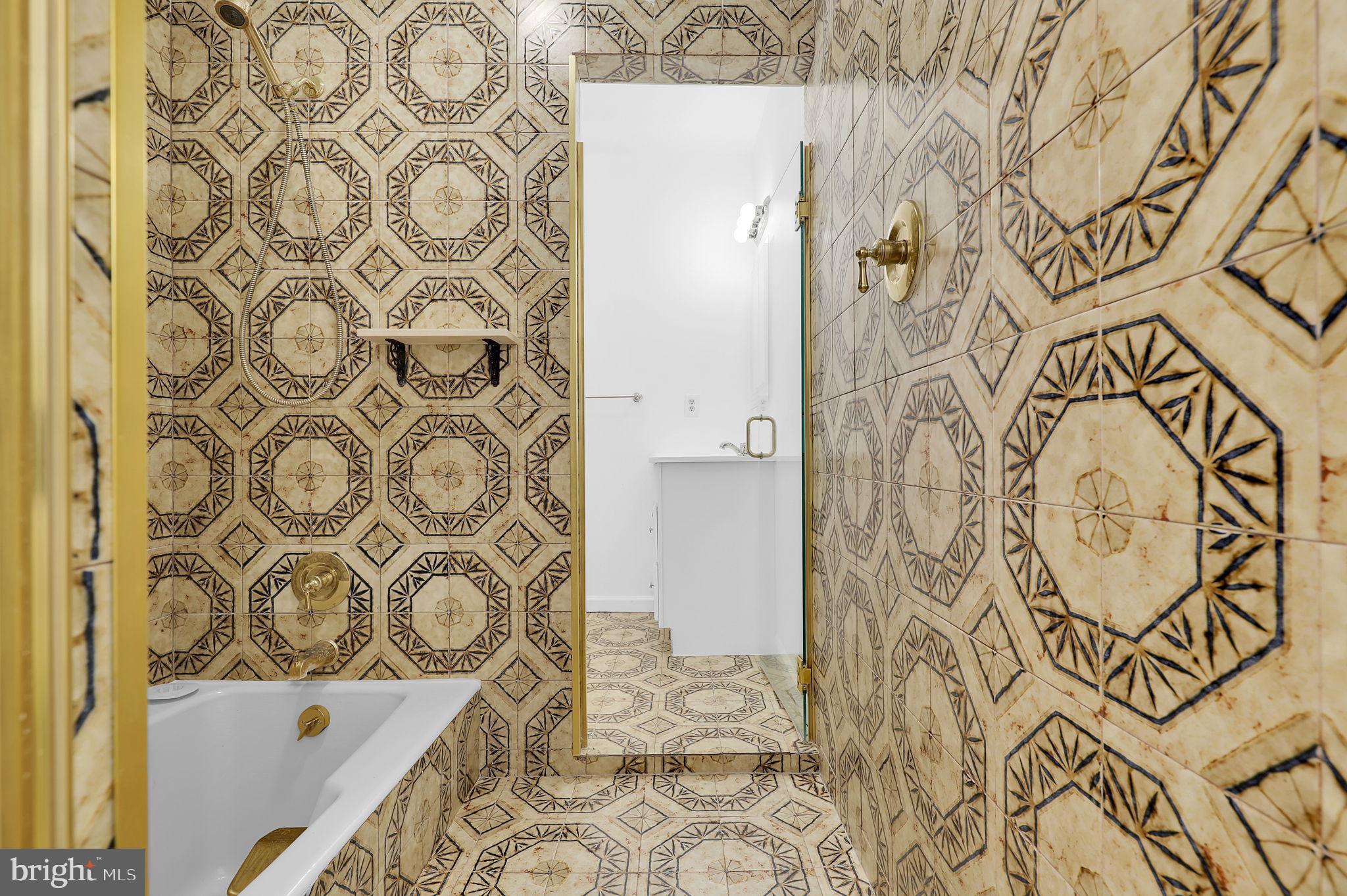 HARLOW - Residential